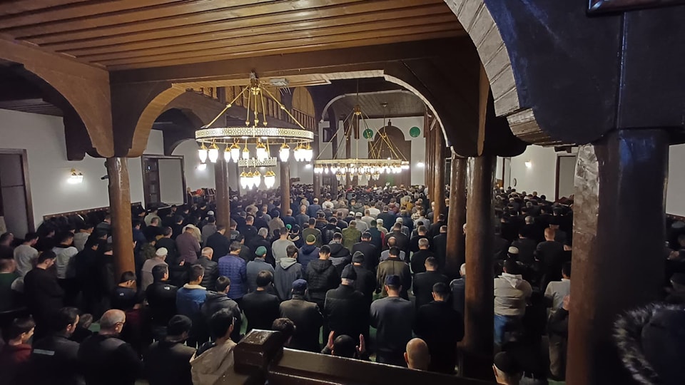 İlk teravih kılındı dualar Gazze için...