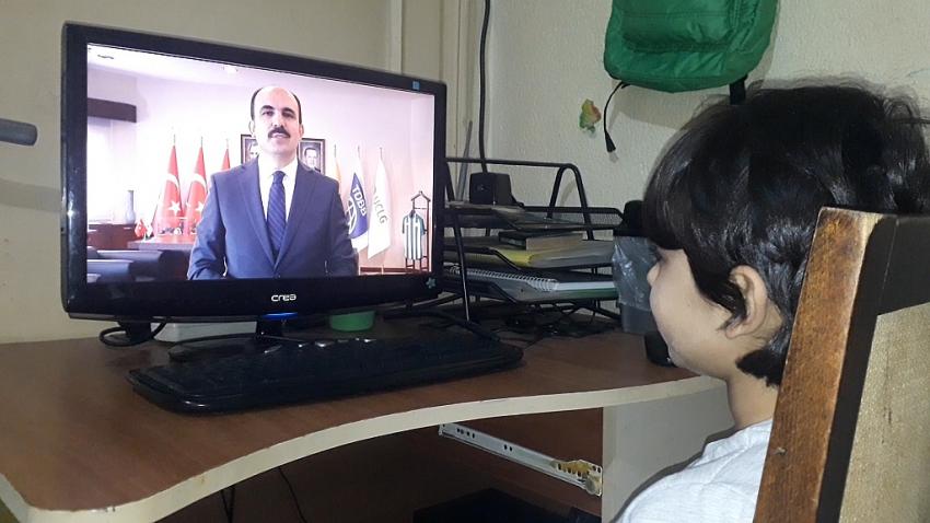 İLK VE ORTAOKUL ÖĞRENCİLERİ DERSTE EMİRAY: SU KIYAMETİ FİLMİNİ İZLEDİ 