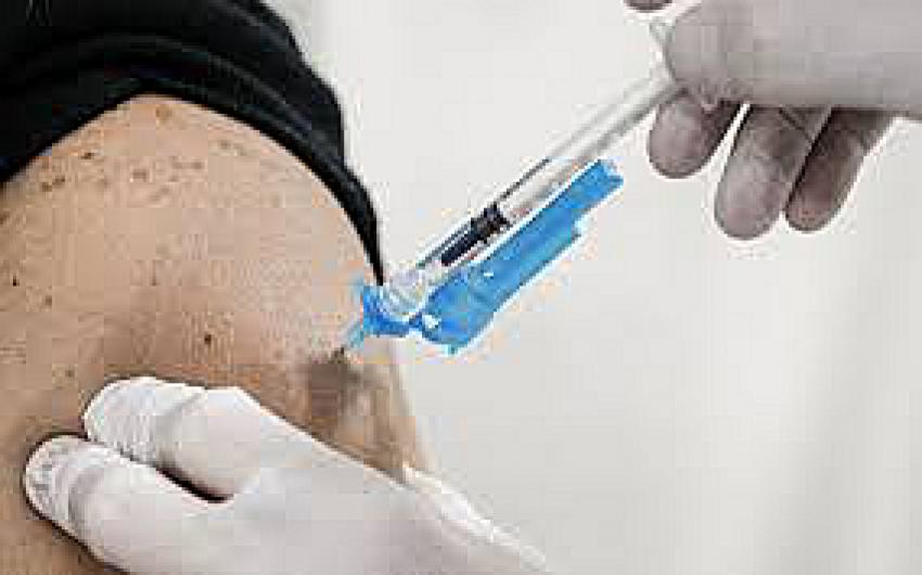 İsrail'de aşı olan 428 kişi koronavirüse yakalandı