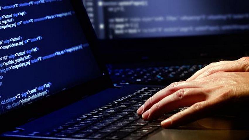 İsrail'in casus yazılımı ile gazeteci, siyasi ve avukatları izlemişler