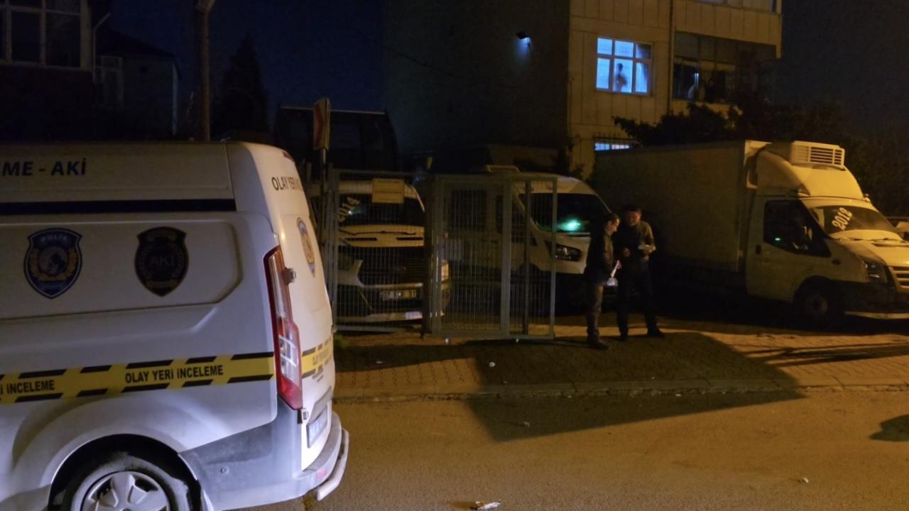 İstanbul'da  tüfekle fotoğraf çektirirken arkadaşını vurdu! 17 yaşındaki çocuk hayatını kaybetti!