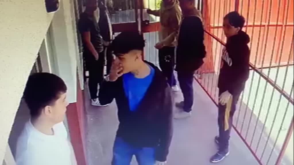 İSTANBUL - Eyüpsultan'da müdürü öldüren öğrencinin okula giriş-çıkış görüntülerine ulaşıldı