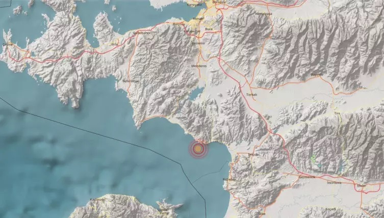 İzmir'de 5.1 büyüklüğünde deprem!