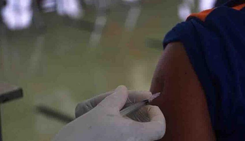 İzmir’de sahte aşı kartı skandalı