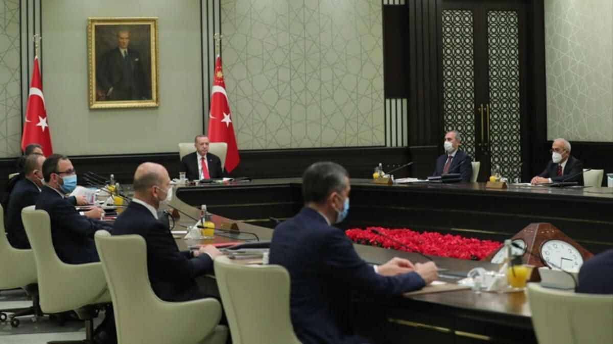 Kabinesi bugün toplanıyor! Vatandaşın belini büken enflasyona karşı tedbirler görüşülecek