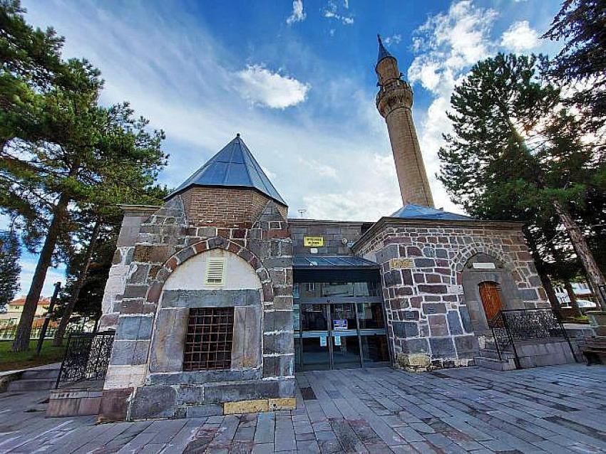 Kadir Gecesi'ne kaç gün kaldı? Kadir Gecesi’ni nasıl ihya etmeliyiz?