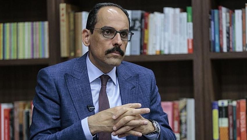 Kalın, tüm Türkiye'yi hafta sonu sevdikleriyle kitap okumaya çağırdı.