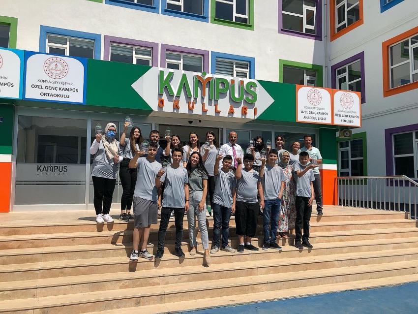 KAMPÜS OKULLARI LGS’DE FEN LİSESİ KAZANAN ÖĞRENCİLERİNİ ÖDÜLLENDİRDİ.