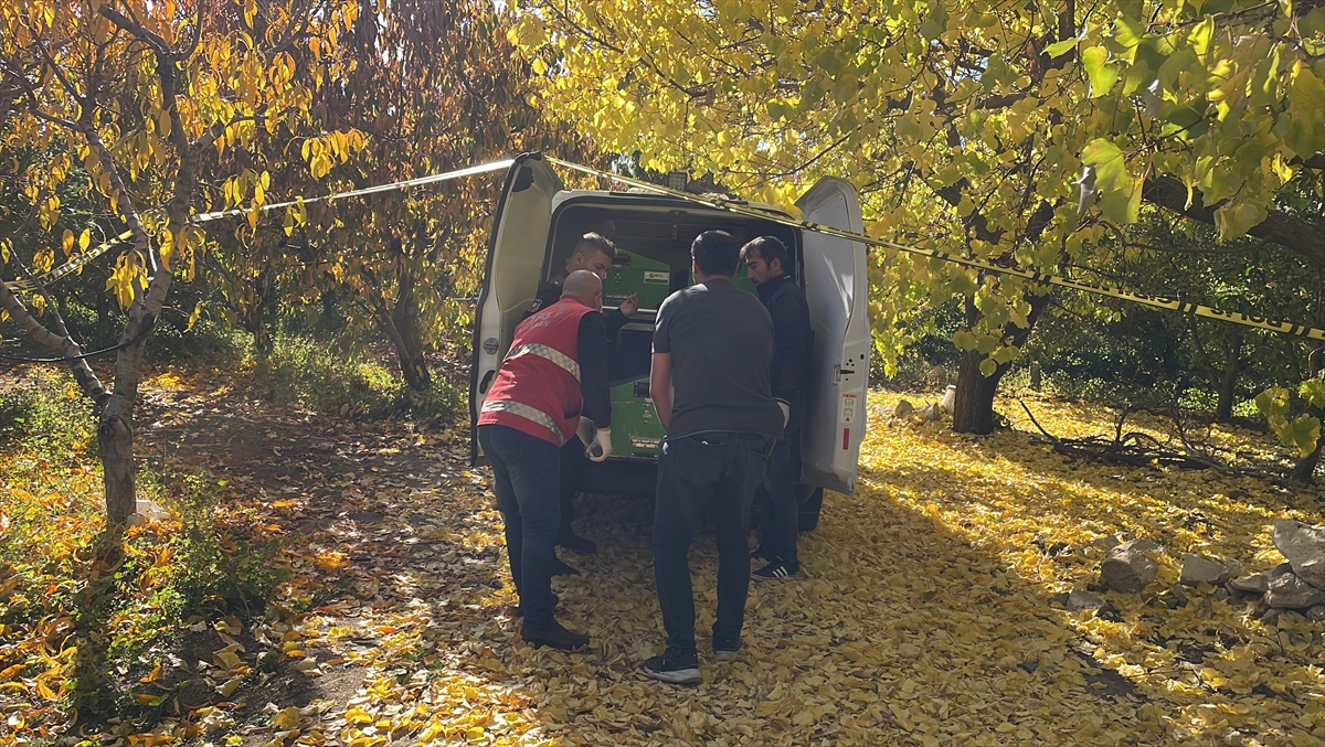Karaman'da kayıp kişinin cesedi, kardeşinin elma bahçesinde bulundu