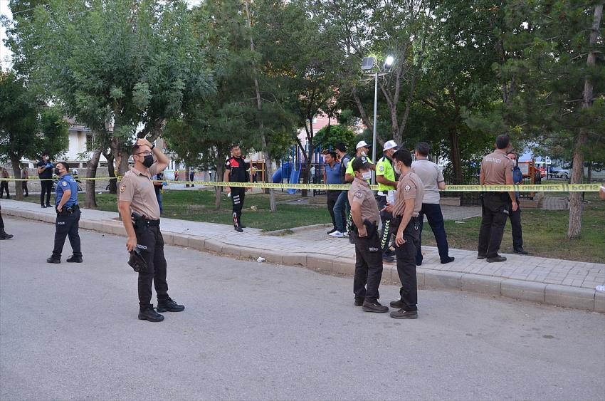 Karaman'da komşu kavgasında 1 kişi öldü, 6 kişi yaralandı
