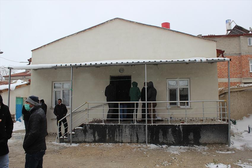 Karapınar’da Sobadan sızan gazdan zehirlenen yaşlı çift hayatını kaybetti