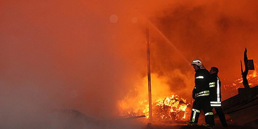 Kastamonu'da 1 cami ve 10 ev alevlere teslim oldu