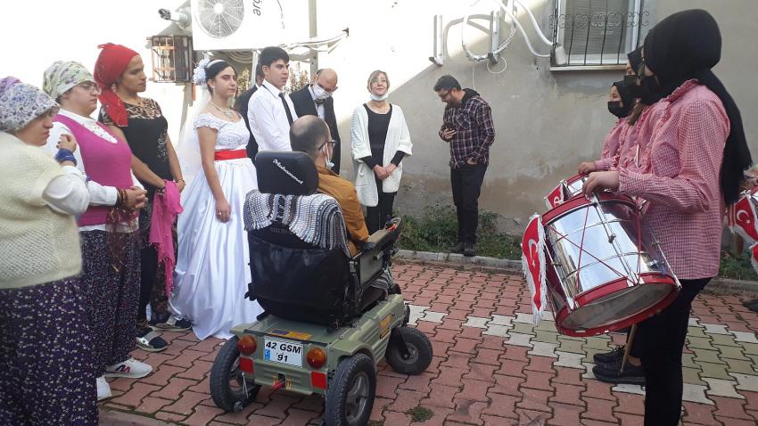 Kaymakamdan Bando Takımı Sürprizi