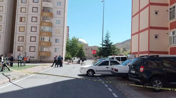Kayseri'de 13. kattan düşen kadın öldü