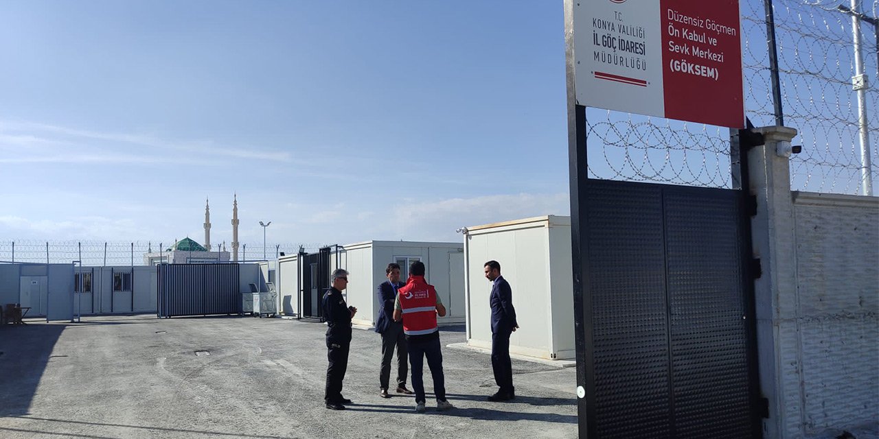 Kenya Uyruklu Kadın Konya'da 2 Suça Karıştı, Geri Gönderme Merkezinde İntihar Etti