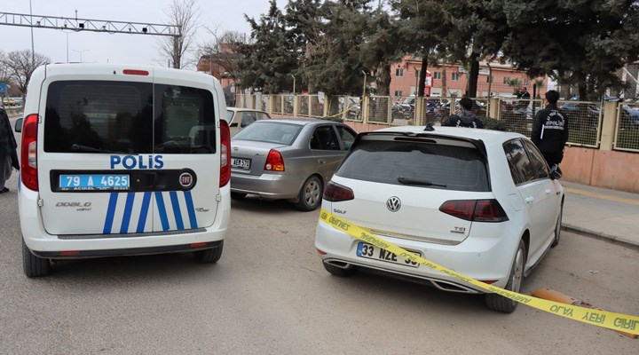 Kilis'te bir polis, silahla biri eşi olan 2 hemşireyi yaraladı