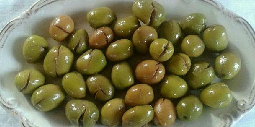 Kırma zeytin tarifi, nasıl yapılır? Kolay Kırma zeytin tarifi