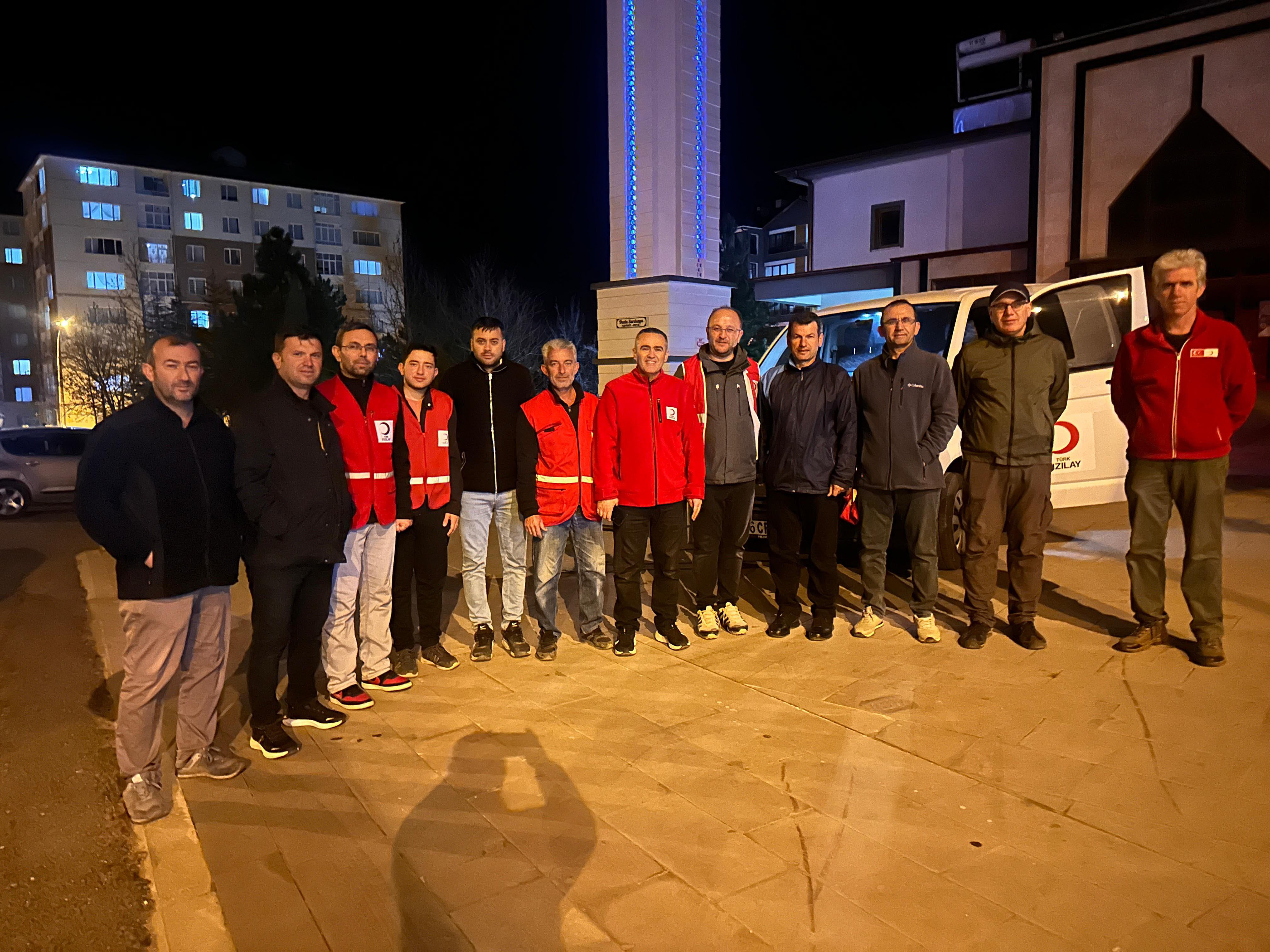 Kızılay Seydişehir Şubesi, Çanakkale Zaferi'nin 110. Yılında Şehitler İçin Lokma Dağıttı