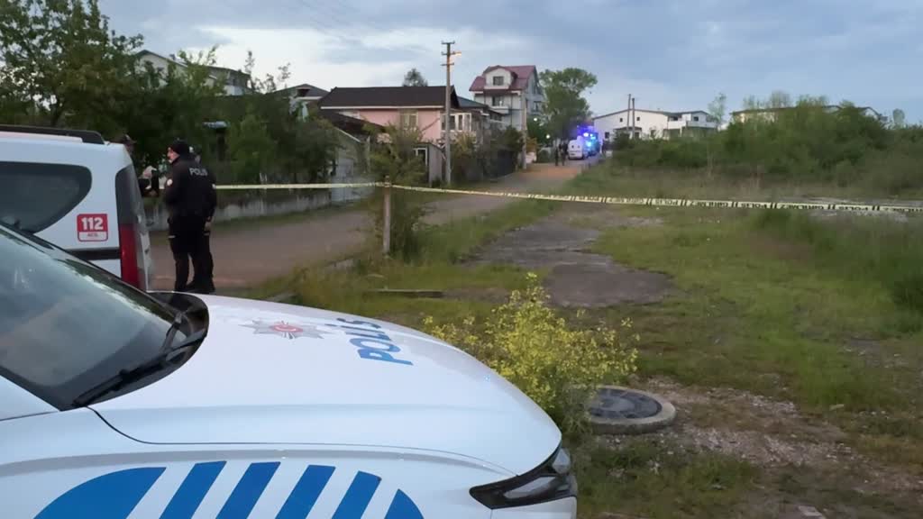 KOCAELİ - Amca tartıştığı yeğenini pompalı tüfekle öldürdü