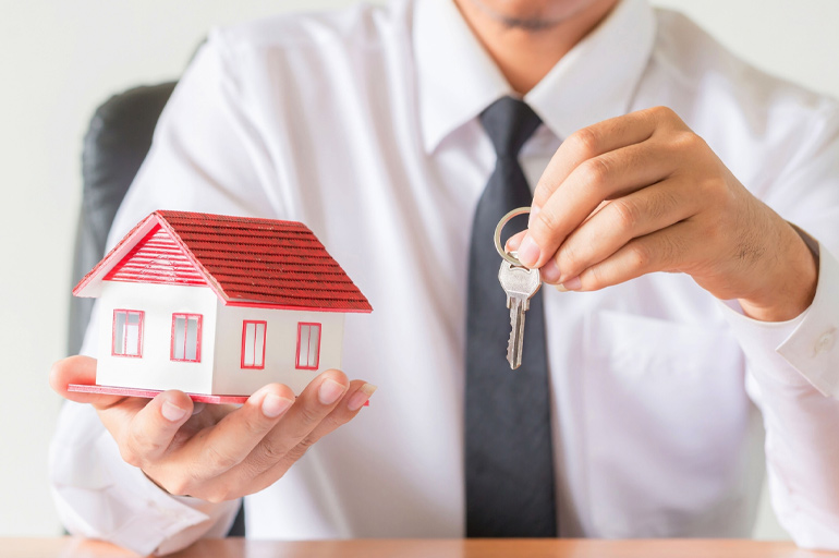 Konut fiyatları darbe yedi! Talepteki daralma ev fiyatlarını düşürdü!