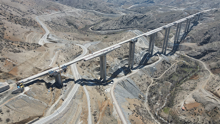 Konya  Alanya arasındaki Eğiste viyadüğü Kasım 2022'de açılıyor