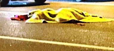 Konya Ankara yolunda karşıya geçmek isterken otomobilin çarptığı yaya hayatını kaybetti