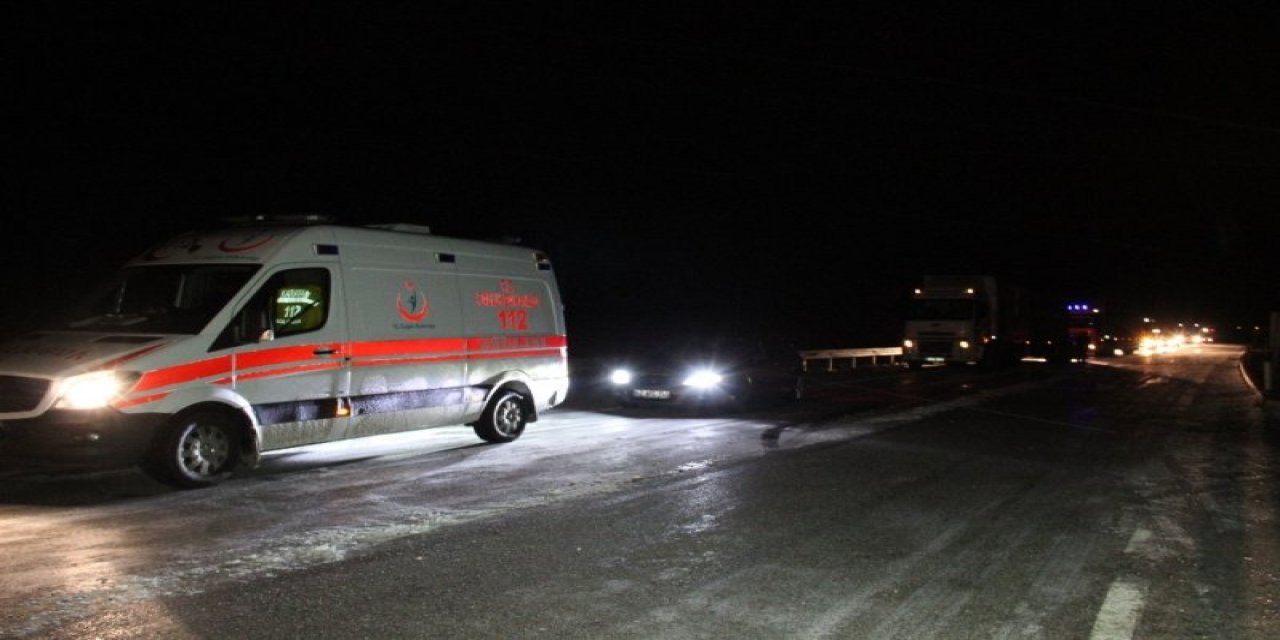 Konya - Beyşehir Yolunda Zincirleme Kaza: 6 Yaralı