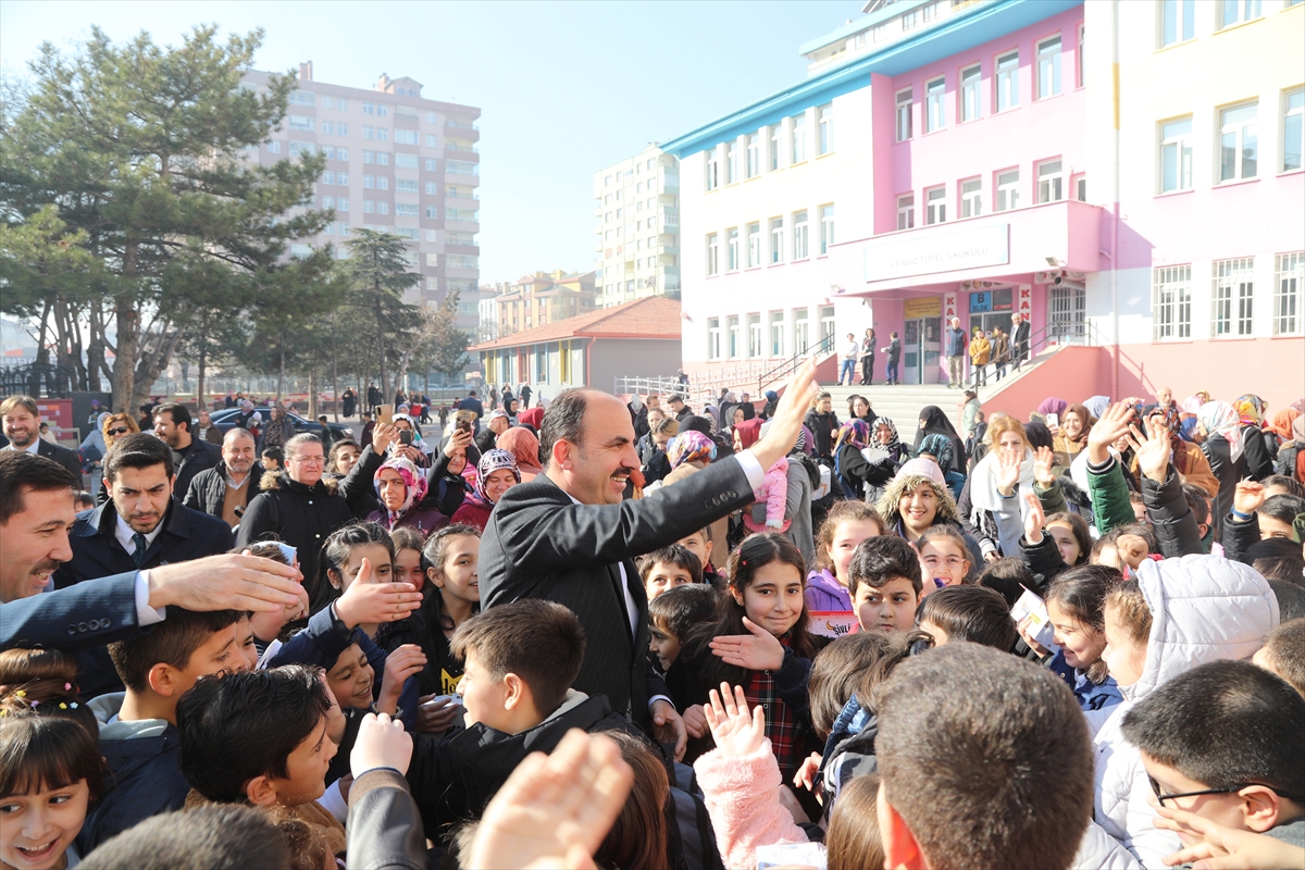 Konya Büyükşehir Belediyesinde 200 bin çocuğa şivlilik hediyesi
