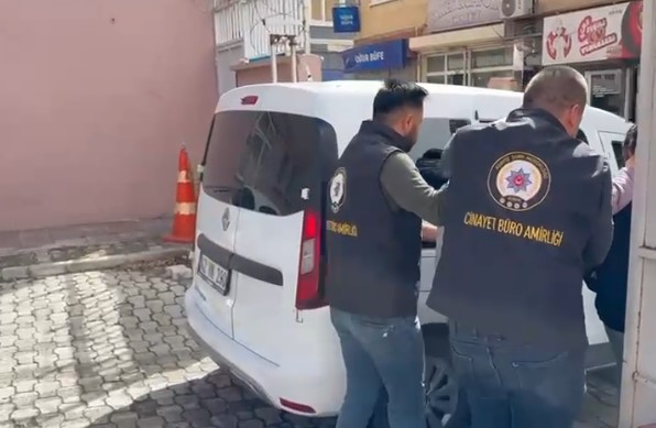 KONYA’DA 1 KİŞİNİN BOYNUNDAN YARALANDIĞI SİLAHLI SALDIRININ FAİLLERİ YAKALANDI