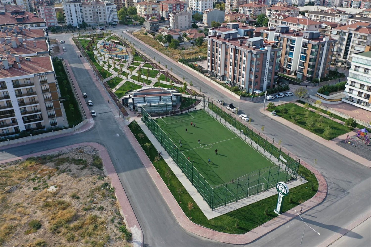 Konya'da Ahmet Çalık Parkı açıldı