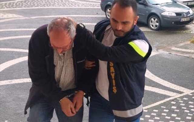 Konya'da baba oğul kavgasında ikisi de yaralandı