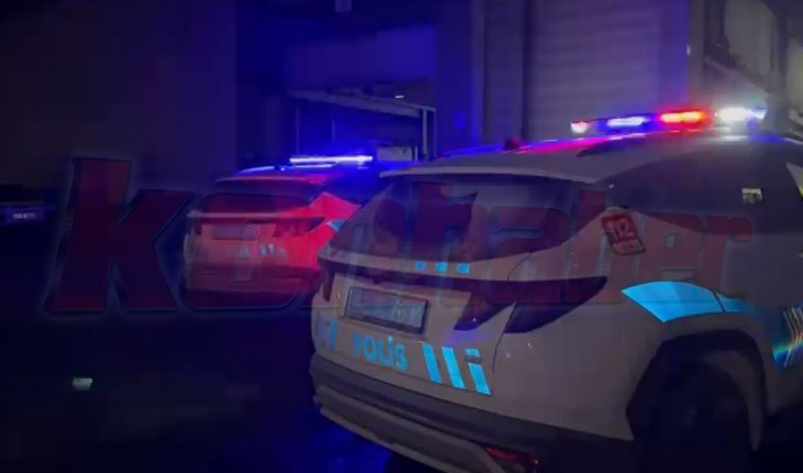 Konya'da   bir  fabrikada meydana gelen iş kazasında ağır yaralanan üç işçiden biri hayatını kaybetti.