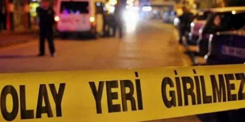 Konya’da bir kadın kendisini bıçaklayan kocasını eve kilitleyip hastaneye gitti