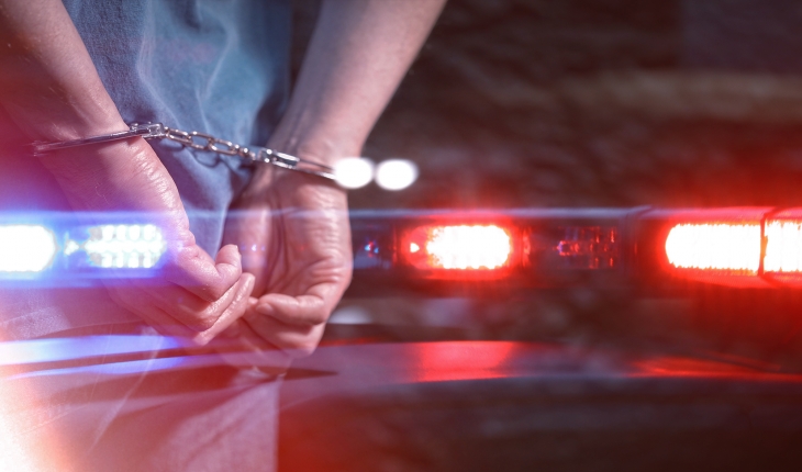 Konya'da çekiciyle tarım makineleri çaldığı ileri sürülen 2 şüpheli tutuklandı