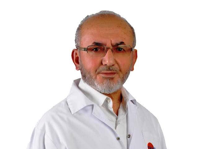 Konya’da Dahiliye Profesörü  5’inci kattan düşerek  hayatını  kaybetti