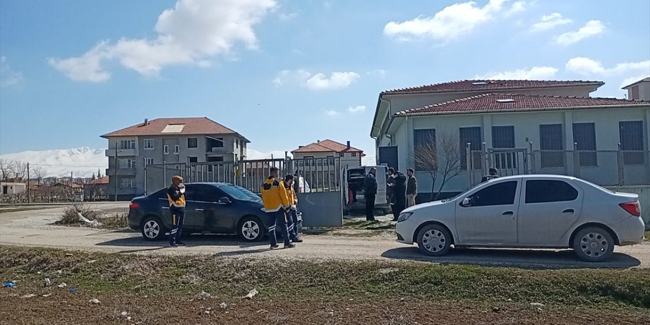 Konya’da dengesini kaybederek düşen işçi hayatını kaybetti