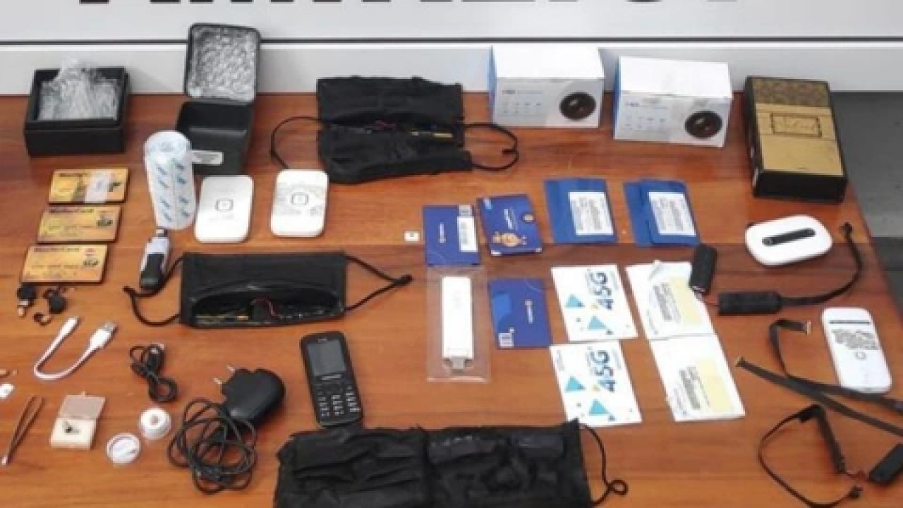 Konya'da ehliyet sınavlarında kopya düzeneği hazırladığı öne sürülen 35 şüpheli yakalandı