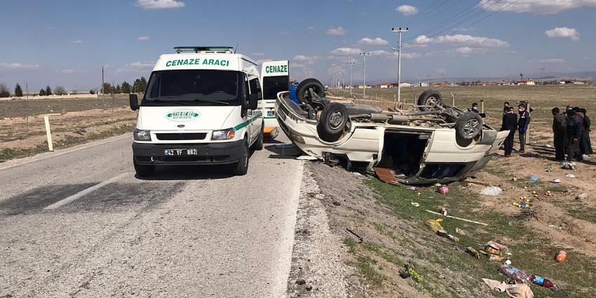 Konya'da feci kaza: 2 ölü, 6 yaralı