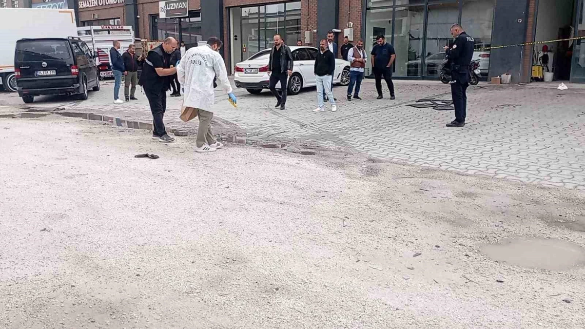 Konya'da Galericiye Silahlı Saldırı: 2 Yaralı