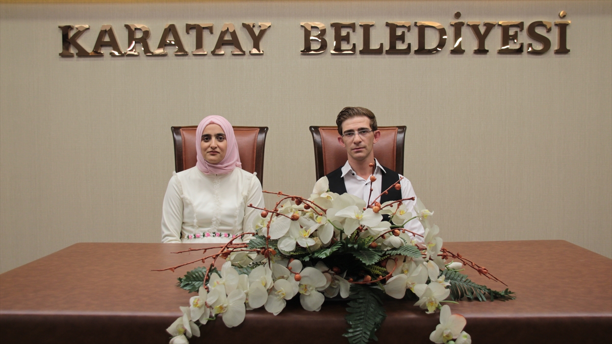 Konya'da görme engelli çift, dünyaevine girdi