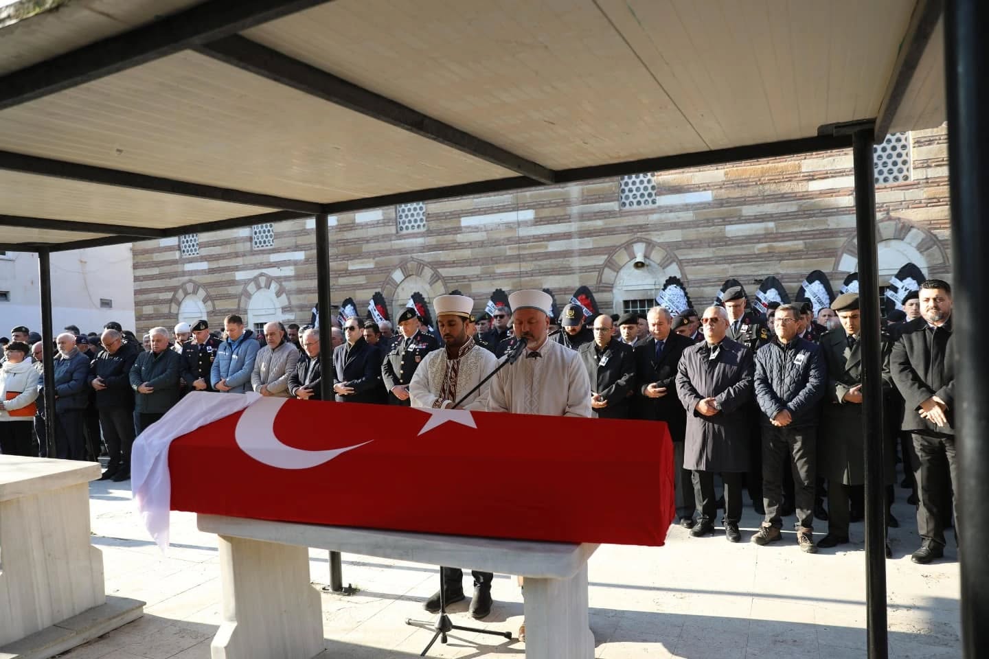 Konya’da hayatını kaybeden astsubay  göz yaşları ile  son  yolculuğuna  ugurlandı