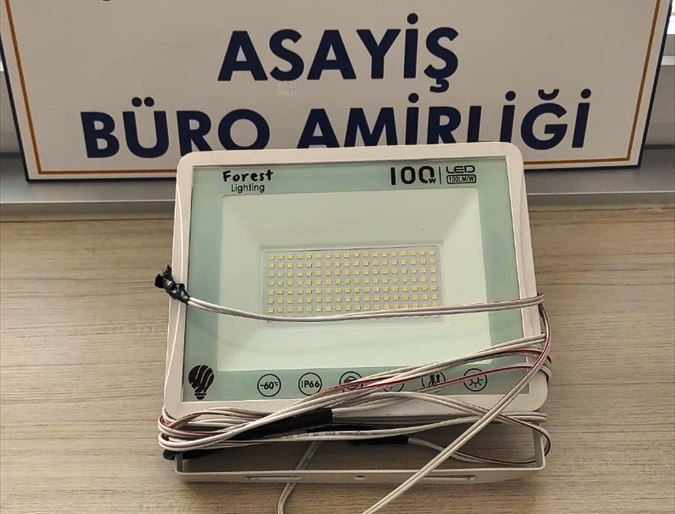 Konya'da hırsızlık şüphelisi kamera kaydından tespit edilerek yakalandı