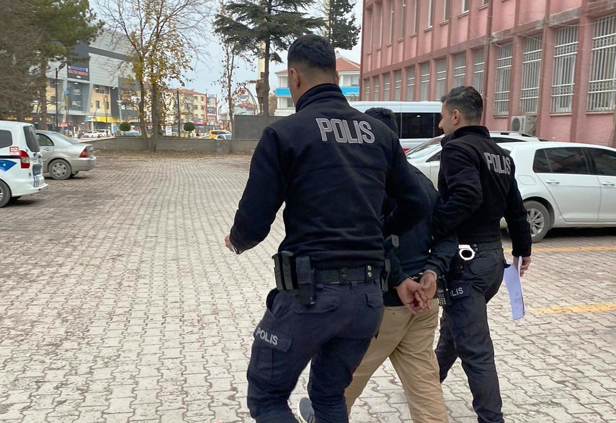 Konya'da  hurda hırsızlığı yapan zanlı tutuklandı