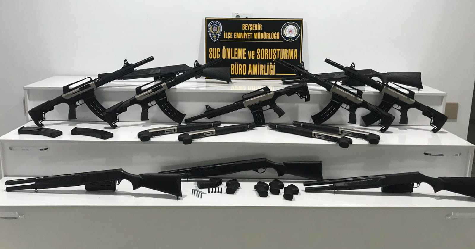 Beyşehir'de  Kaçak Silah Operasyonu