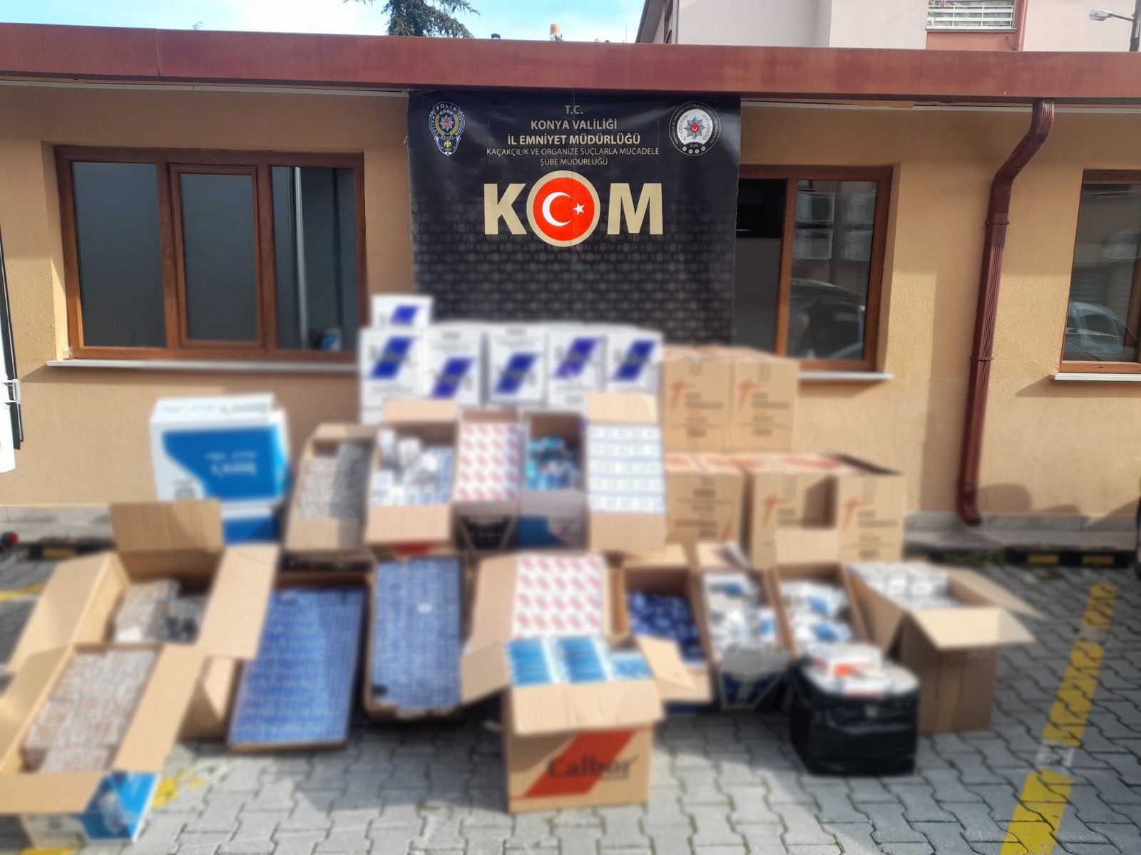 KONYA’DA KAÇAKÇILIK OPERASYONU: 14 KİŞİ YAKALANDI