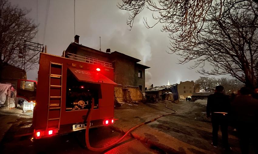 Konya'da korkutan yangın! 