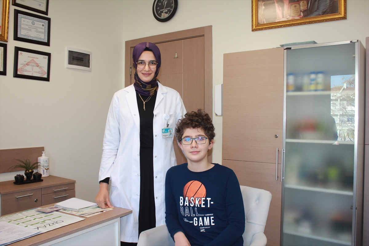 Konya'da lise öğrencisi düzenli beslenme ve sporla 6 ayda 24 kilo verdi