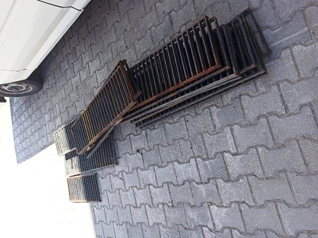 Konya'da  LOĞAR kapağı çalan  şahıslar yakalandı.