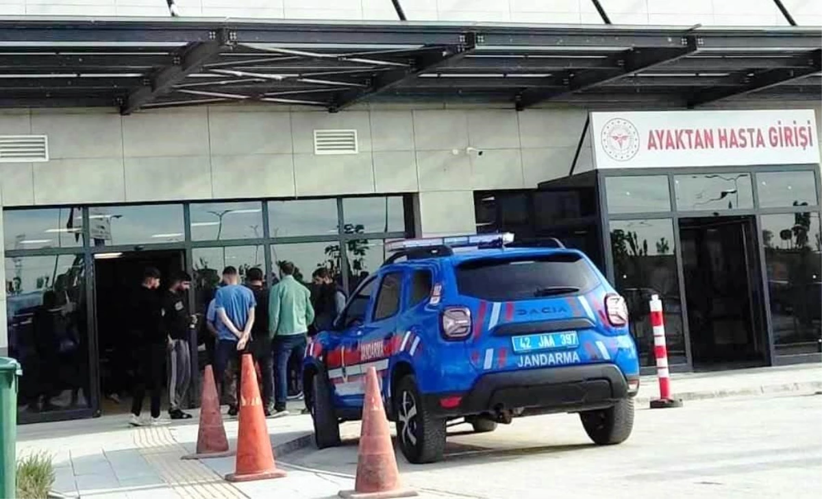 Konya'da otomobil bisikletli çocuklara çarptı, 3 çocuk yaralandı