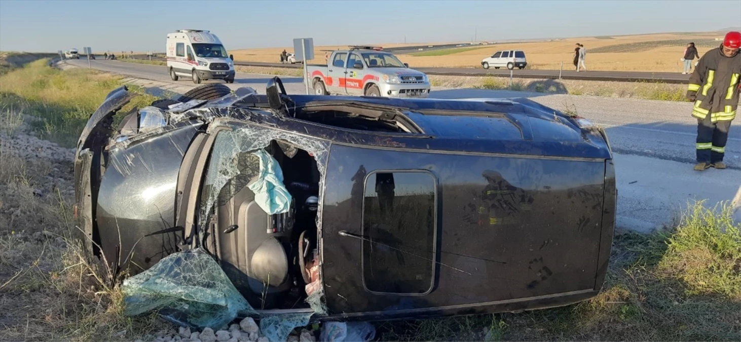 Konya'da Otomobil Devrildi: 4 Kişi Yaralandı